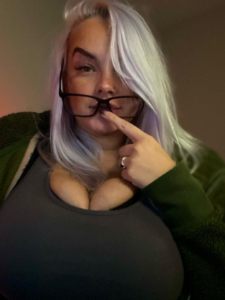 Whiptrax Bio - Age, Height, Weight, Net Worth, Boyfriend, 2022 - Net Worth