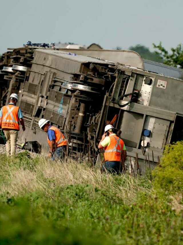 What we know about the deadly Amtrak derailment in Missouri